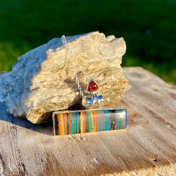 NEW! Calsilica Necklace - Picture 12 of 15